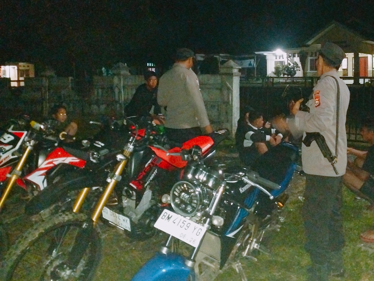 Patroli Dialogis, Polsek Padang Guci Hulu Antisipasi Premanisme dan 3C Serta Pengamanan Objek Vital