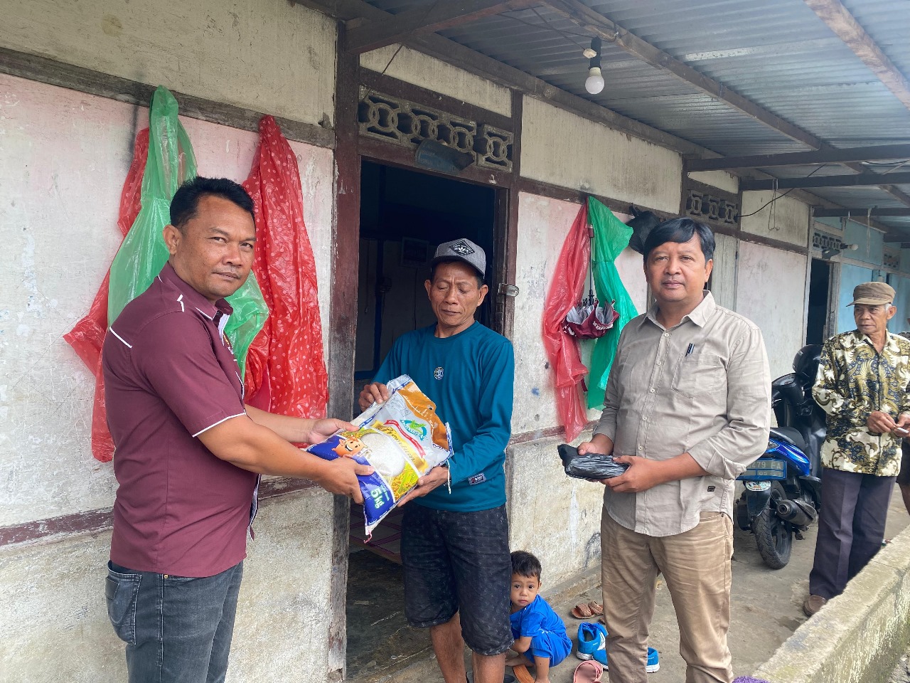 Program Invofatif Kapolres Rejang Lebong "Selasa Berbagi"