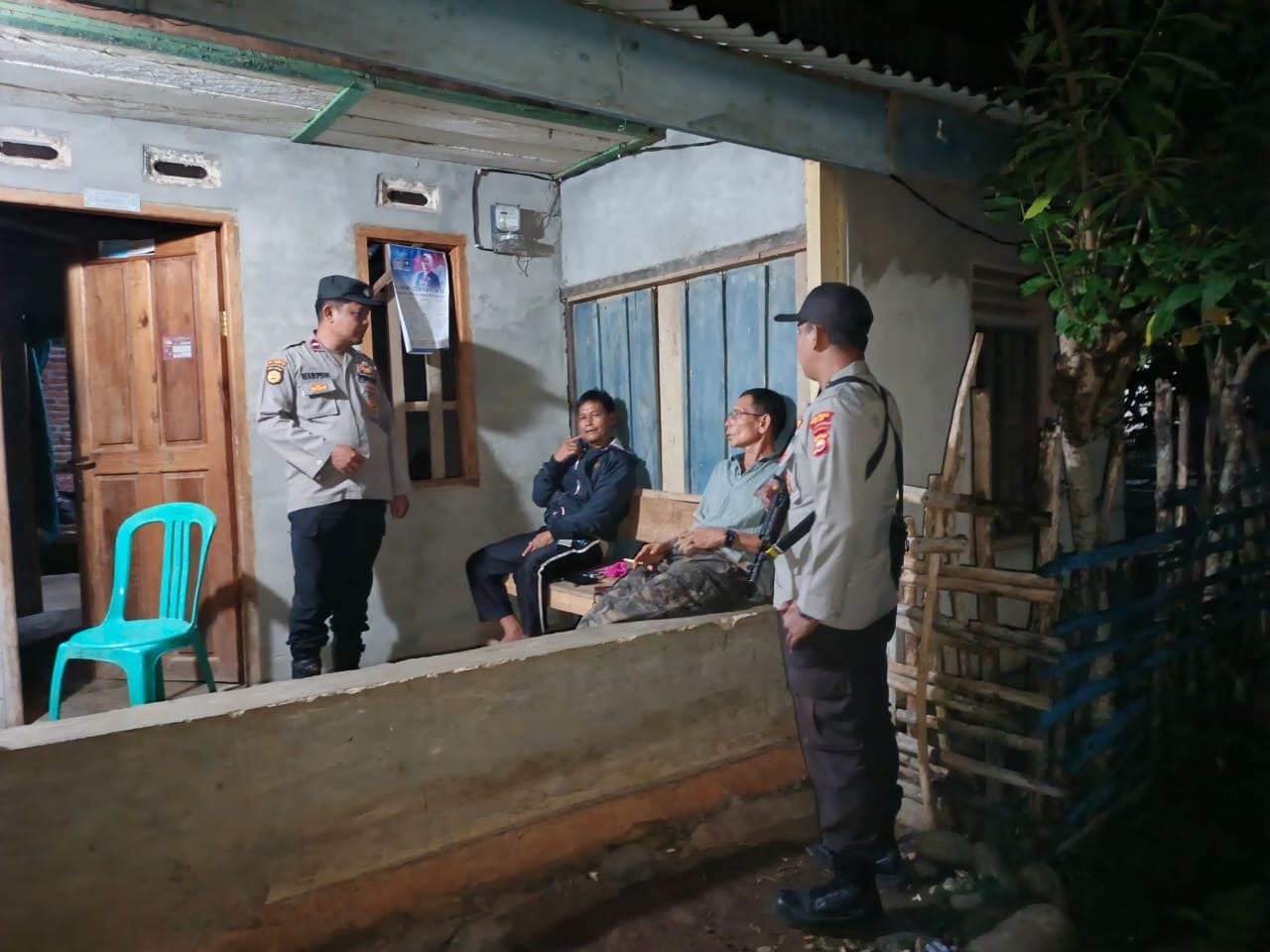 Patroli Dialogis, Polsek Padang Guci Hulu Sambangi Warga dan Amankan Objek Vital 