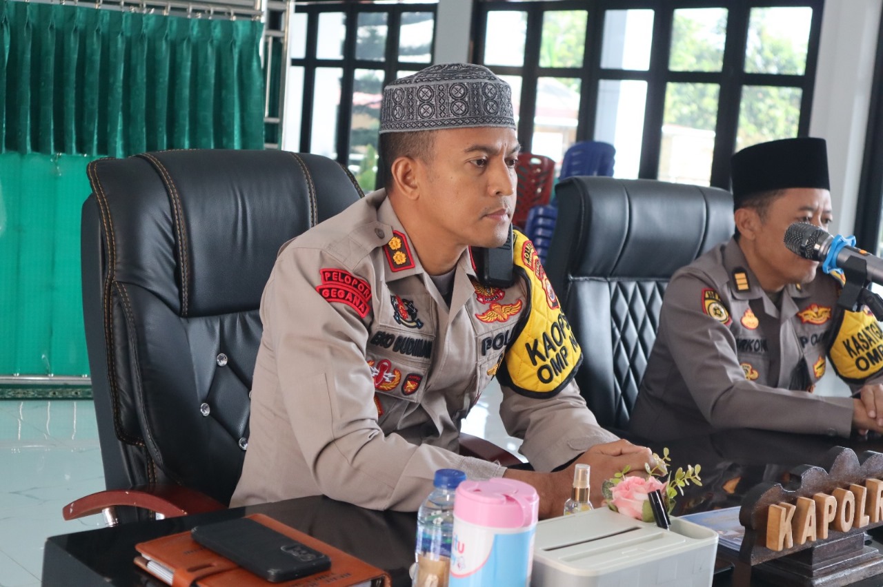 Peringati Hari Maulid Nabi Muhammad SAW, Kapolres Rejang Lebong Ikuti Zoom Meeting Bersama Kapolda Bengkulu 