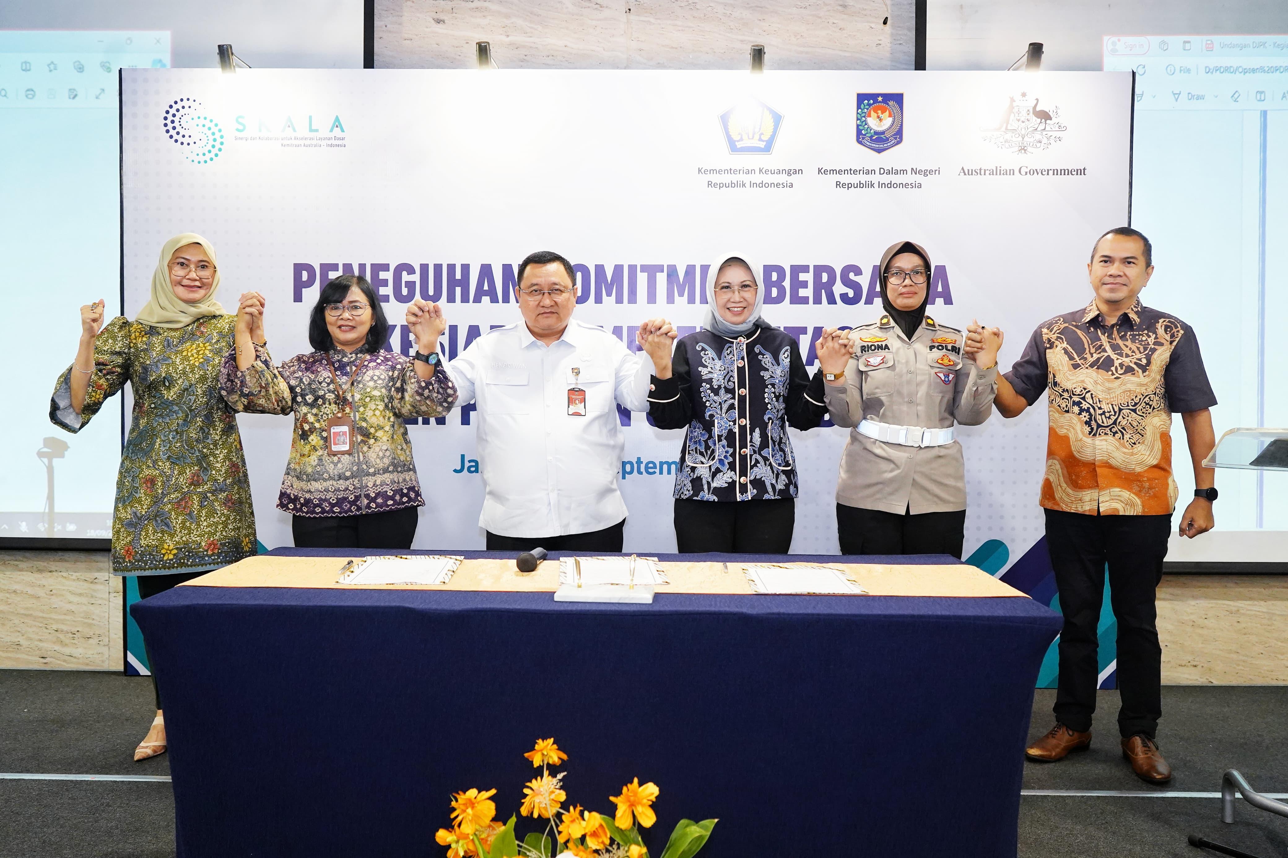 Optimalisasi Pengelolaan Pajak, Jasa Raharja dan Stakeholder Terkait Tanda Tangani Deklarasi Peneguhan Komitmen Bersama Kesiapan Implementasi Kebijakan Opsen PKB dan BBNKB"
