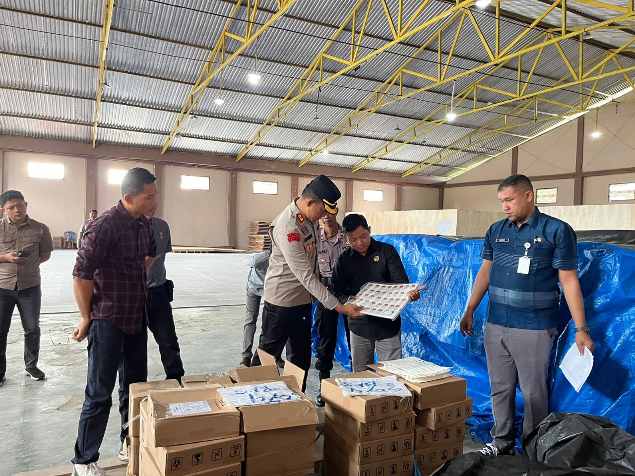 Jelang Pelaksanaan Pemilu Tahun 2024, Polres Rejang  Gelar Patroli dan Pengecekan Gudang Logistik 