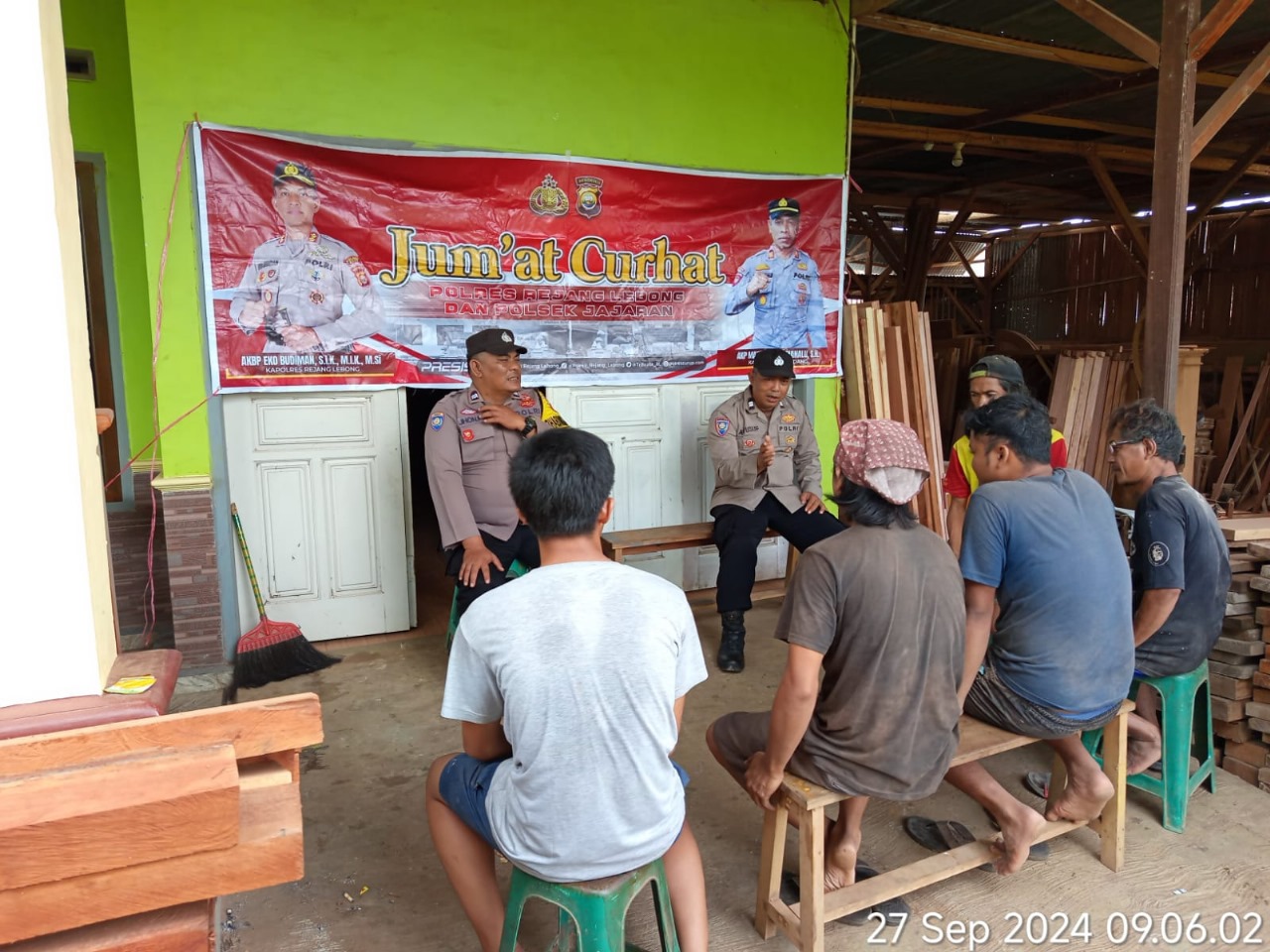 Polsek Kotapadang Jumat Curhat di Desa Durian 