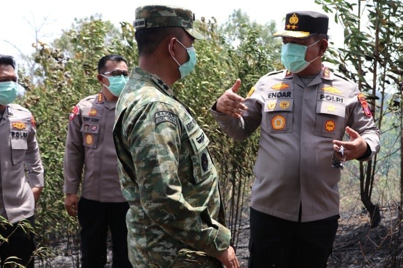 Respons Cepat Karhutla, Kapolda Kaltim Turun Langsung Pantau Titik Api di Balikpapan