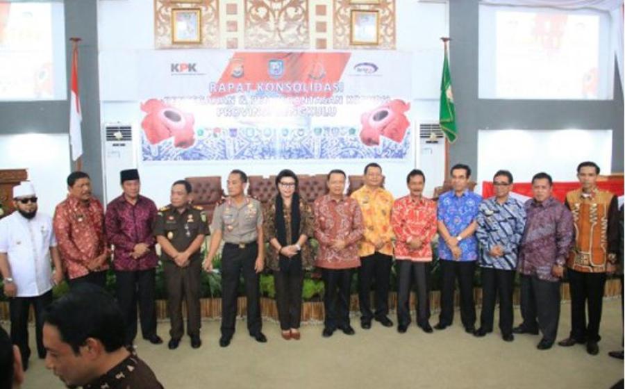 Rapat Konsolidasi Pencegahan dan Pemberantasan Korupsi yang dihadiri Kepala Daerah se Provinsi Bengkulu di Kantor Gubernur Bengkulu, Kamis (10/8/2017)