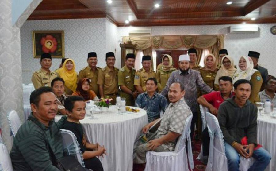 Pemerintah Kota Bengkulu memberikan bantuan modal usaha kepada 23 orang penyandang disabilitas dari 8 Kecamatan di Kota Bengkulu