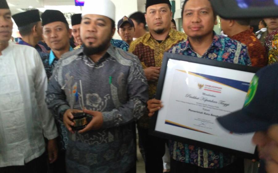 penghargaan dari Ombudsman