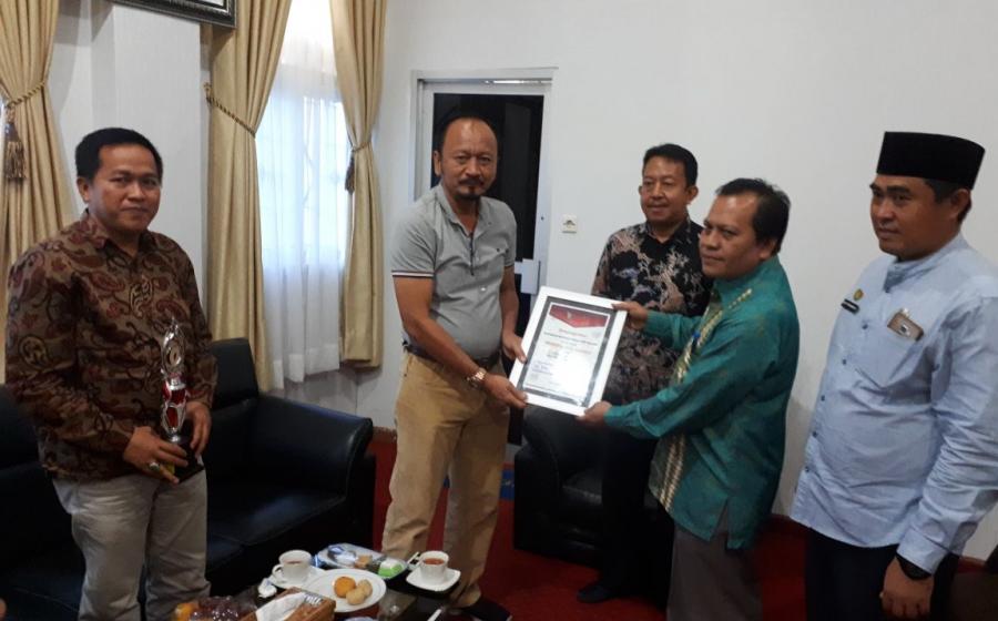 penghargaan KIP