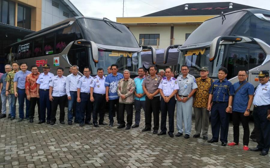 PT. SAN Lounching 3 Bus Mercedes-Benz Layani Rute Bengkulu – Padang Paria