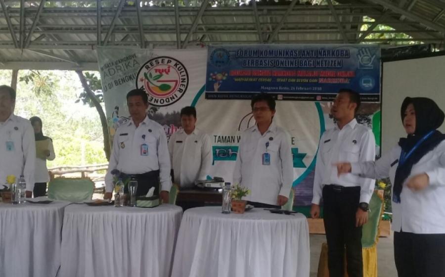saat membuka acara Forum Komunikasi Anti Narkoba berbasis online