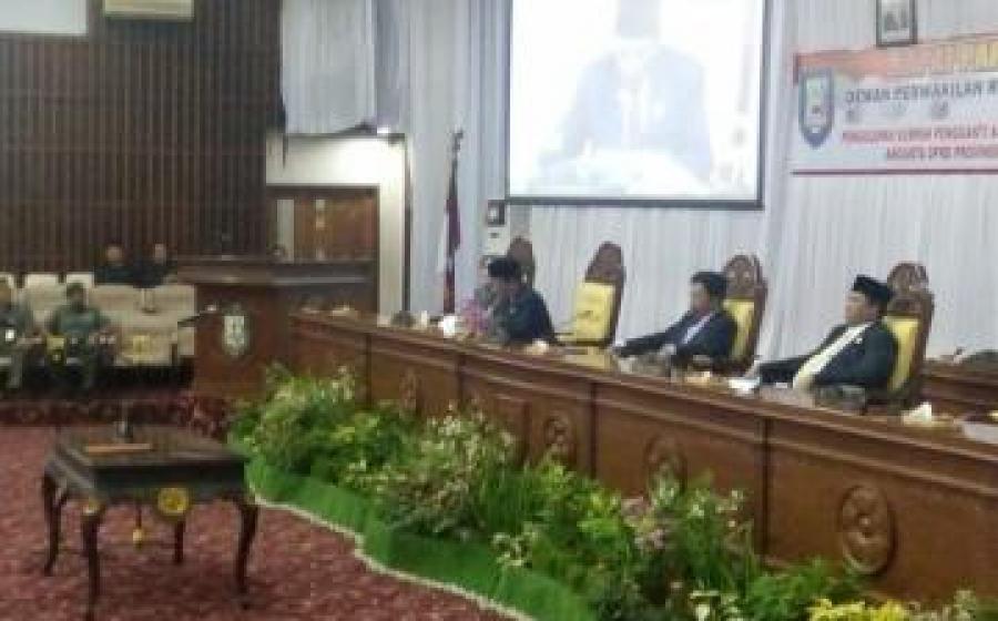 Rapat Paripurna PAW 