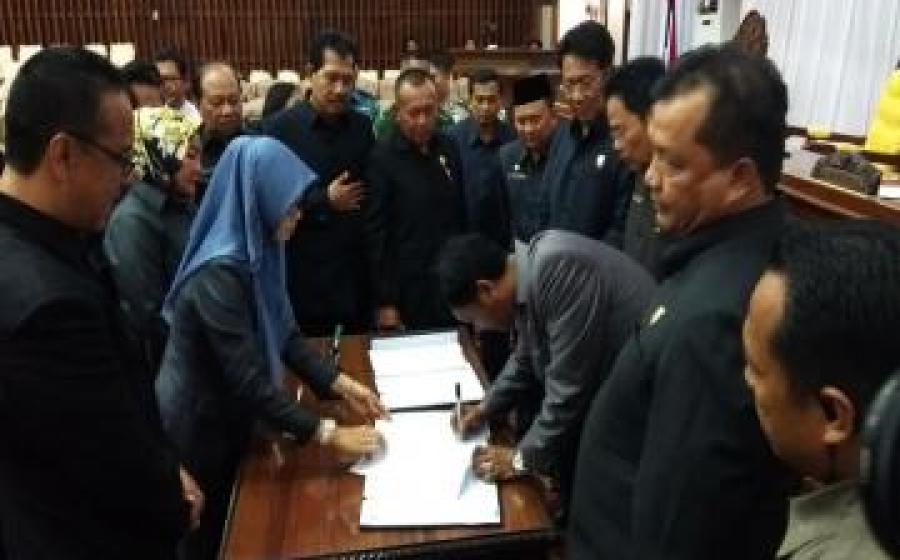 Paripurna pengesahan 2 raperda