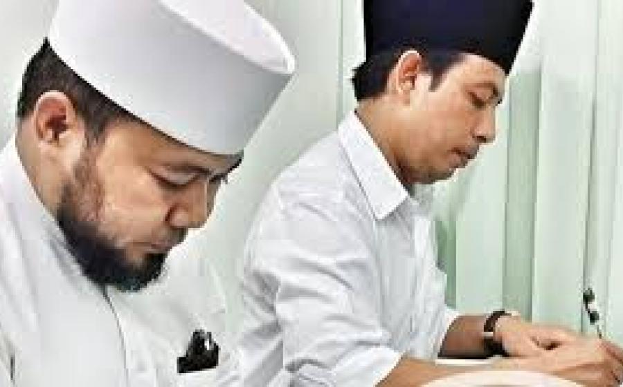 Helmi-Dedy Tetap Unggul