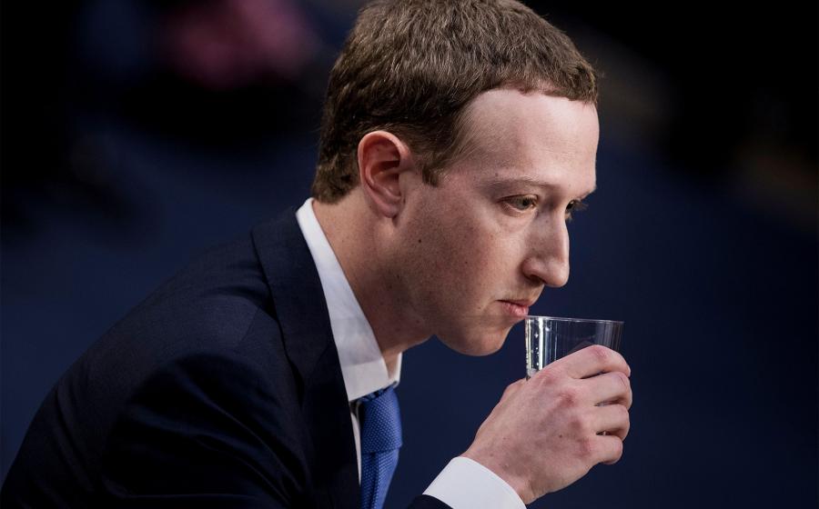 Kekayaan Bos Facebook Anjlok Lebih dari Rp 217 Triliun