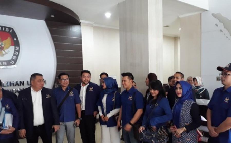 Ramai Artis Nyaleg