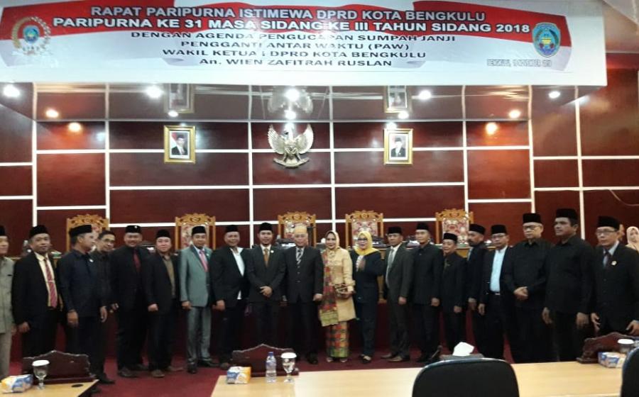 pelantikan Wien Zafitrah menjadi wakil ketua(Waka ) I
