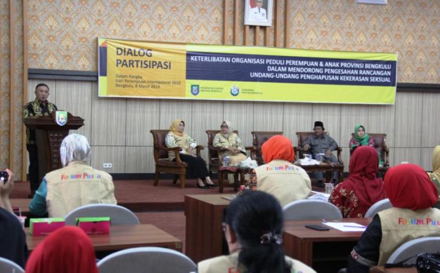 Sekretaris Daerah Provinsi Bengkulu Nopian Andusti Hadir Dalam Dialog Partisipasi Keterlibatan Organisasi Peduli Perempuan dan Anak Provinsi Bengkulu Dalam Mendorong Pengesahan RUU Penghapusan Kekerasan Seksual