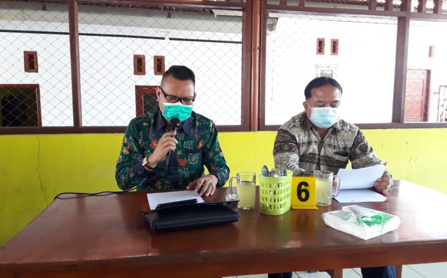 Hukum