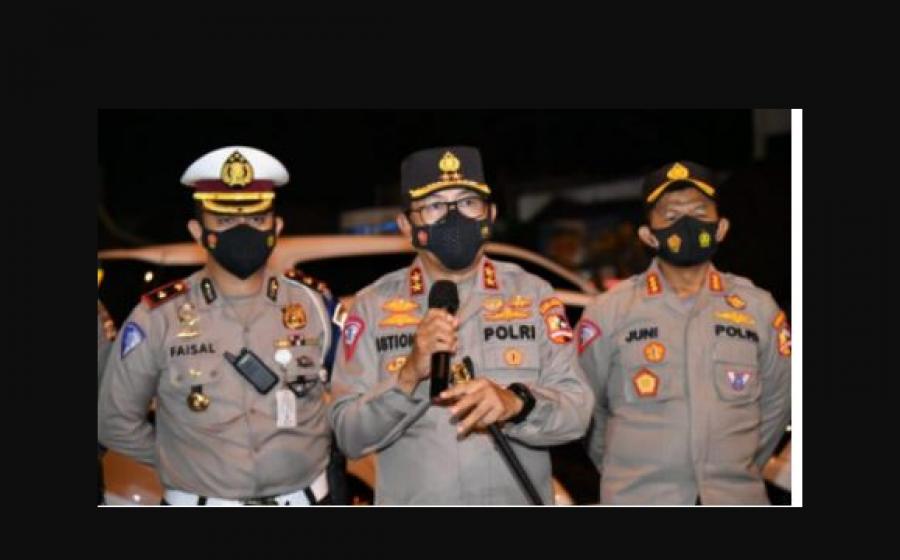 Hukum