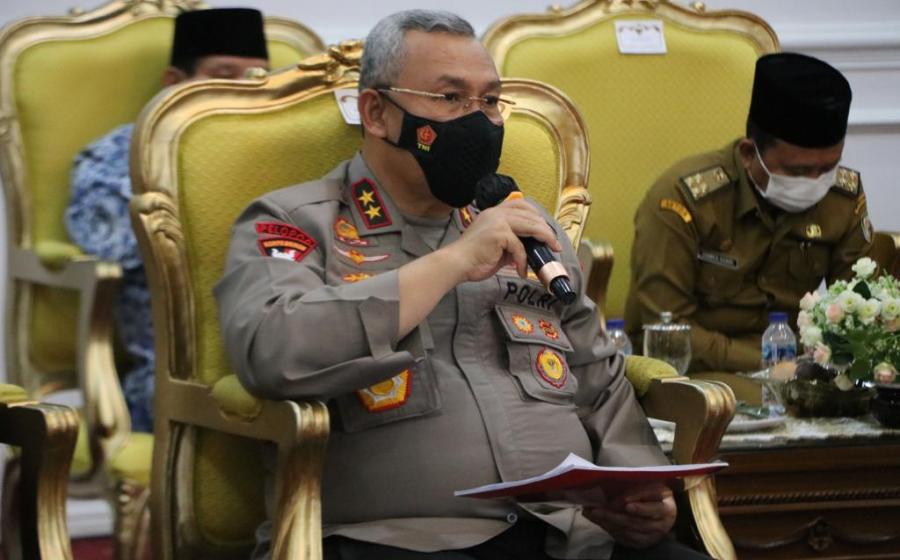 hukum