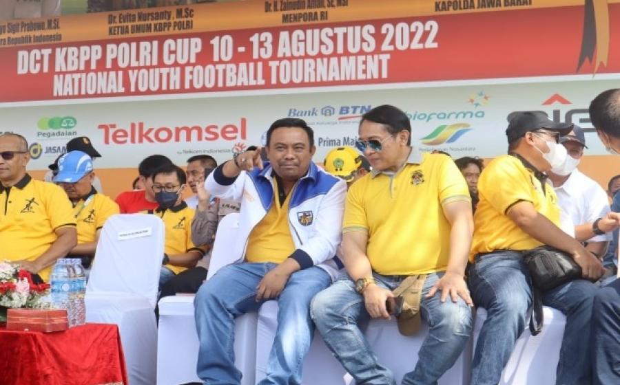Ketum KNPI Haris Pertama Apresiasi "Nasional Youth Football Tournament 2022" Helatan KBPP Polri