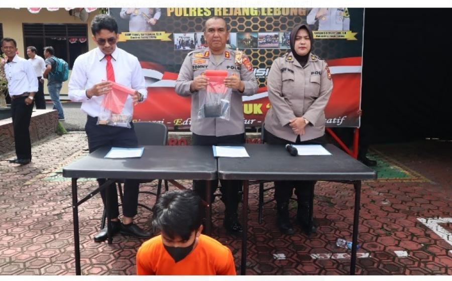 Hukum