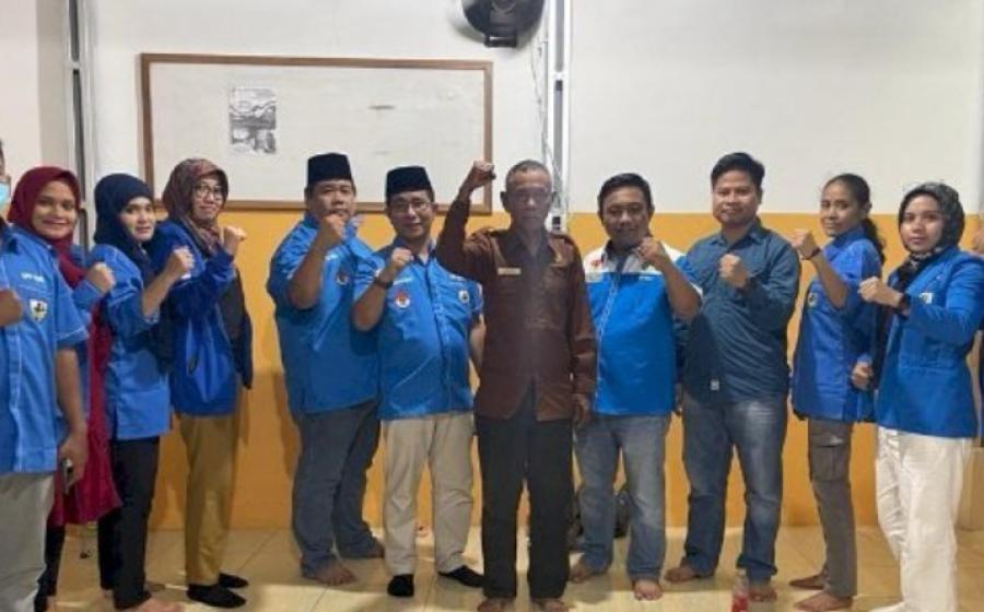 HUT ke-77 RI, KNPI Door to Door Datangi Rumah Veteran Bawa Tali Asih