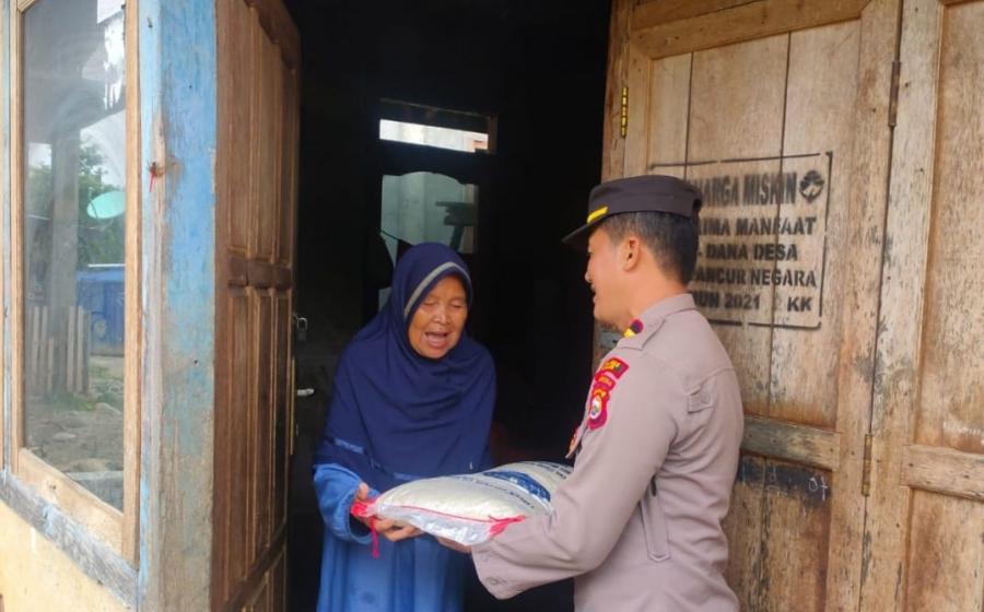 Kapolsek Kaur Utara Melaksanakan Giat Selasa Berbagi
