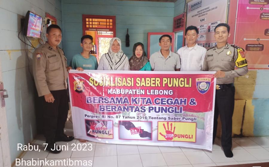 Bhabinkamtibmas Sosialisasi Saber Pungli di Desa Tabeak Blau I dan Desa Daneu