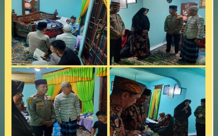 Bhabinkamtibmas Polsek Teluk Segara Sambang Duka di Rumah Warga Sukamerindu
