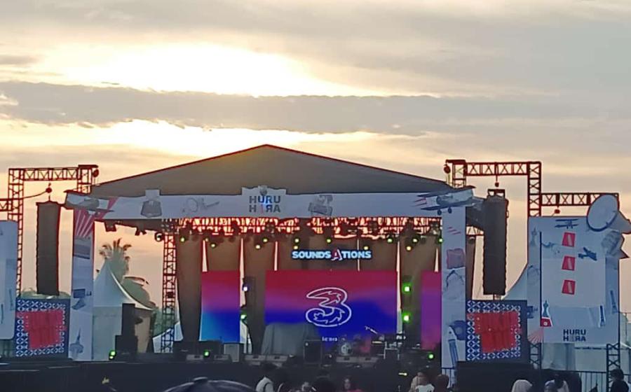 Jaringan Tumbuh 2x Lipat, Tri Dukung Acara Huru Hara Fest di Jambi