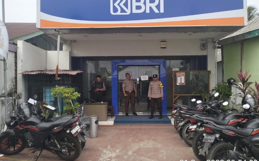 Jaga Sitkamtibmas di Wilkum, Polsek Kaur Selatan Patroli Keliling