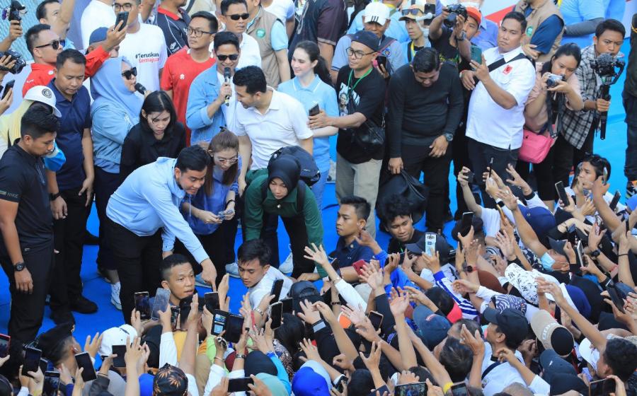 Muzani, Gibran, hingga Gubernur Hadiri Jalan Sehat Bersama Masyarakat Sulsel