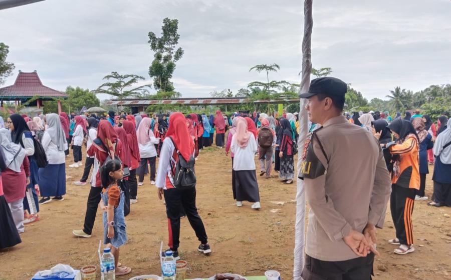 Polsek Padang Jaya Turut Serta Dalam Pengamanan Dirgahayu PGRI dan Hari Guru Nasional