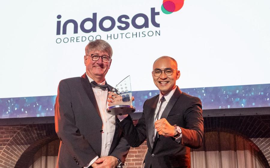 Indosat Ooredoo Hutchison Borong Penghargaan World Communications Award 2023 Atas Keberhasilan Integrasi Jaringan dan Komitmen pada Marvelous Experience