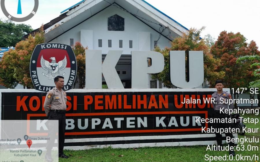 Cegah Gangguan Kamtibmas di Kantor KPUD, Personel Polres Kaur Gelar Patroli 