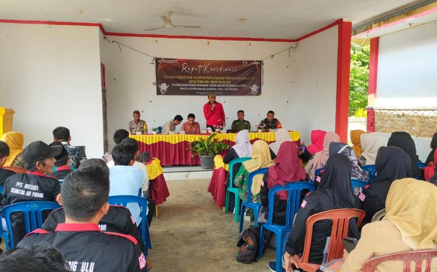 Polsek Lais Monitoring Rapat Koordinasi Persiapan Pembentukan KPPS Kecamatan Air Padang