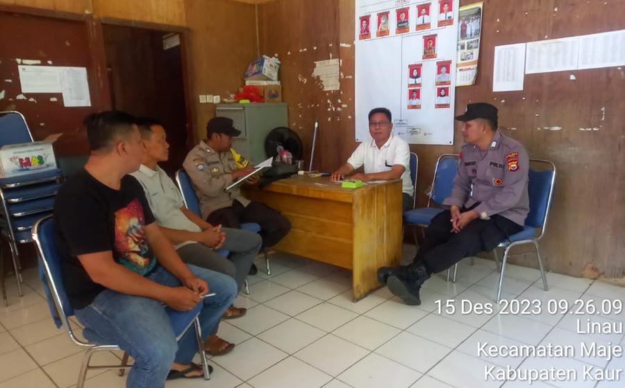 Ciptakan Kamtibmas Kondusif di Seputaran Kantor PPK, Polsek Maje Laksakan Patroli 