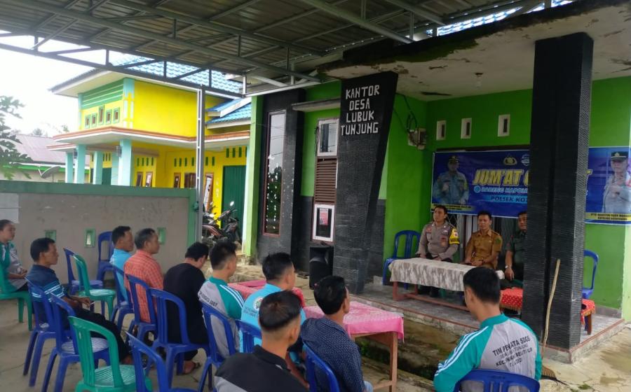 Gelar Jumat Curhat, Kapolsek Kotapadang Tampung Aspirasi Masyarakat