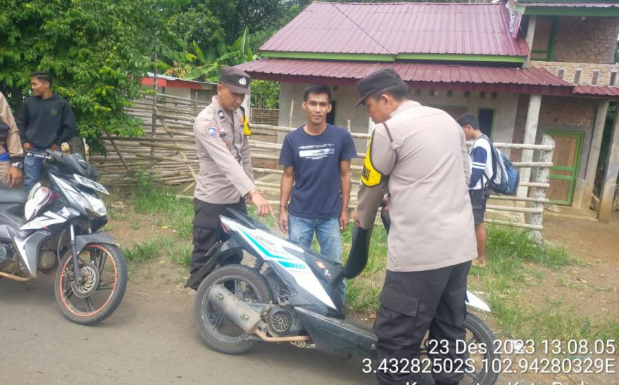 Terus Ciptakan Rasa Aman Kepada Masyarakat, Polsek Kotapdang Gelar Pemeriksaan Sajam dan Senjata Api