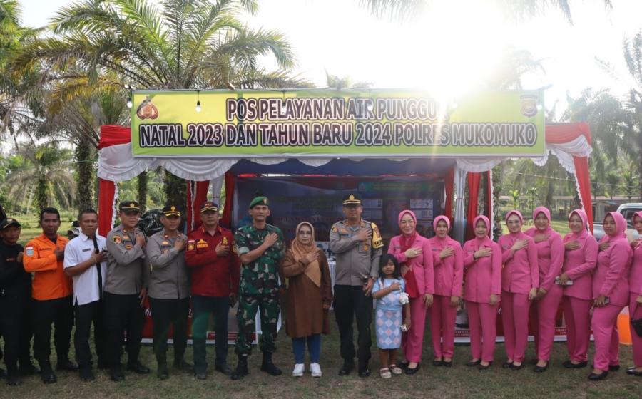 Jelang Nataru, Kapolres dan FKPD Mukomuko Cek Kesiapan Masing Masing Pospam dan Posyan