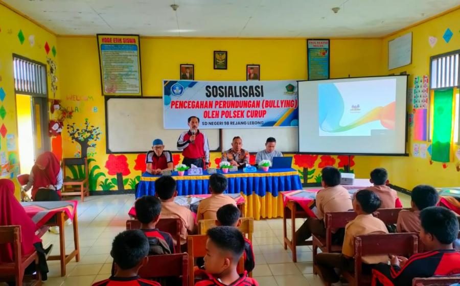 Kapolsek Curup Sosialisasi Anti Bullying dan Anti Narkoba di SDN 98 