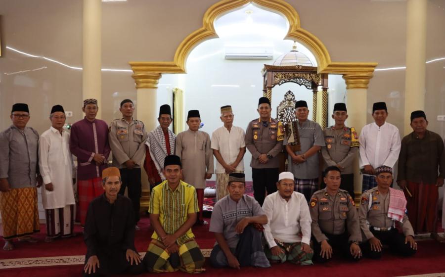 Serap Aspirasi Warga dan Sarana Cooling System, Kapolresta Bengkulu Jumat Curhat di Masjid At Taubah