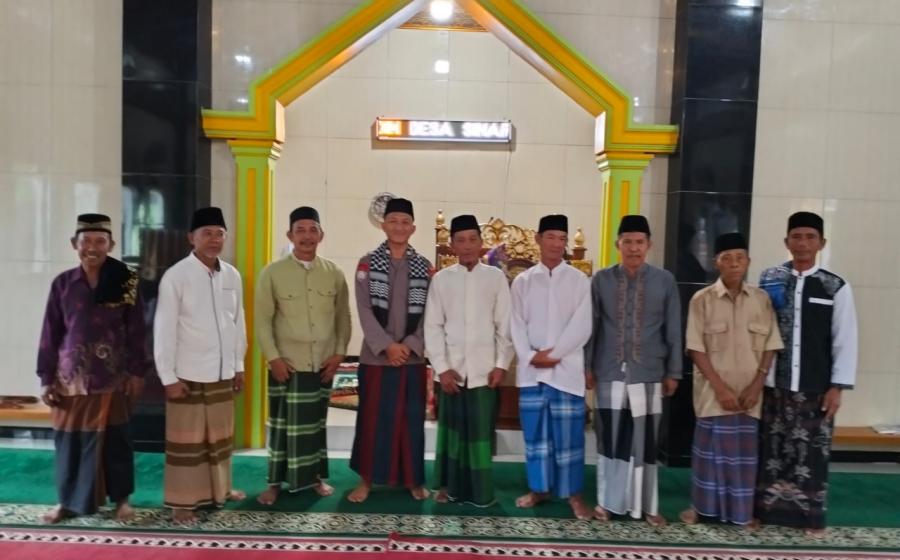 Safari Jumat, Ps Kanit Binmas Polsek Kaur Selatan Tekankan Jaga Persatuan Menuju Pemilu 2024