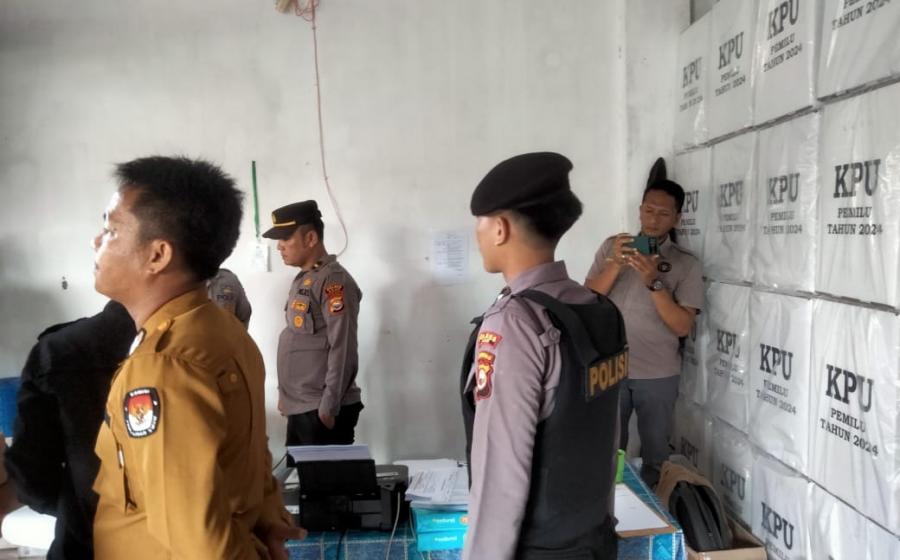 Polres Kaur Patroli Dialogis Presisi Seputaran Kantor KPUD, Bawaslu, dan Gudang Logistik