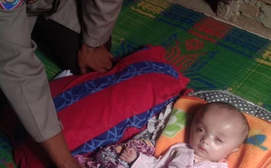 Peduli Kepada Warga Binaan Yang Sakit, Bhabinkamtibmas Polsek Muara Sahung Datangi Warga Binaan  