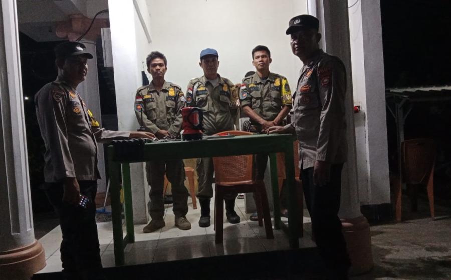 Patroli KRYD, Personel Polsek Kaur Selatan Awasi dan Pantau Kamtibmas di Seputaran Wilkum 