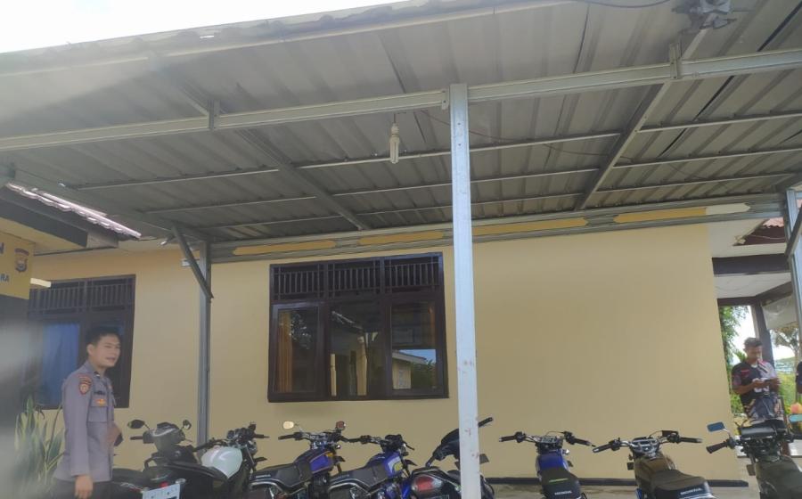 Beri Rasa Aman Polsek Batiknau Membuka Penitipan Kendaraan Bermotor Bagi Pemudik