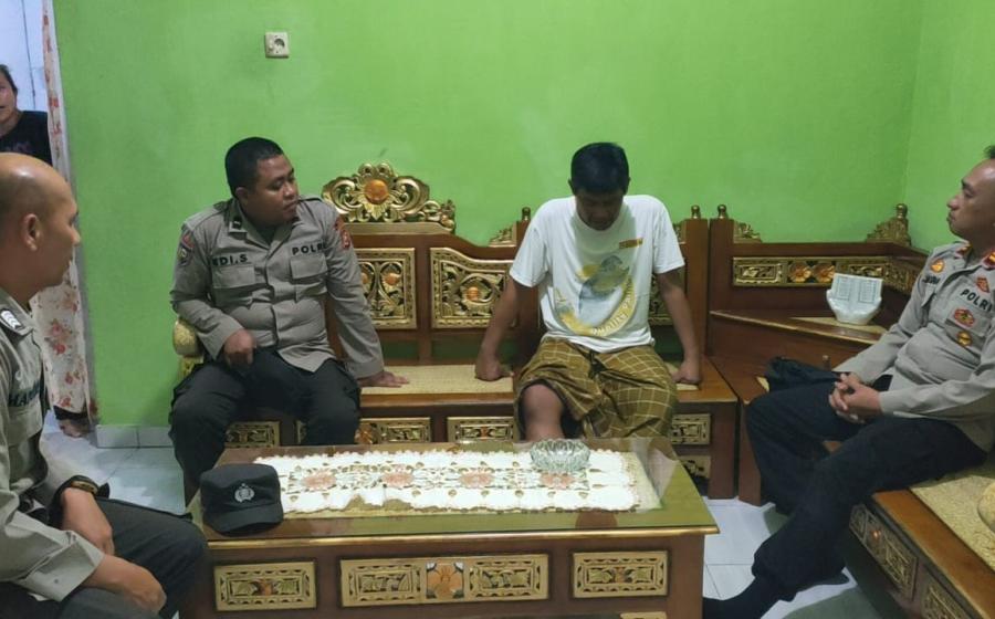 Personel Polsek Curup Sambang Atau Kunjungan ke Anggota Polri yang Sakit Menahun 