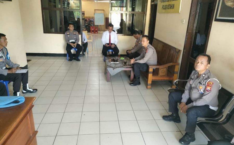 Tingkatkan Kinerja, Kapolsek Ketahun Pimpin Anev Pelaksanaan Tugas Kepolisian Sehari-hari